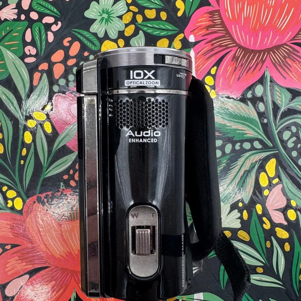 Polaroid iD975 Dual Shot Video Camera 1080p HD 10x Optical Zoom‎ Black Camcorder